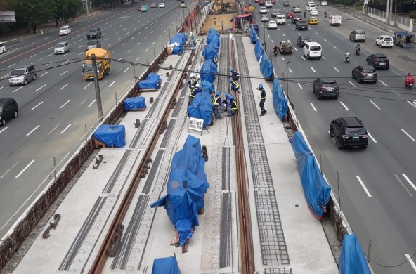 Track Works of the MRT-7 Project (Manila, Philippines) - Steconfer